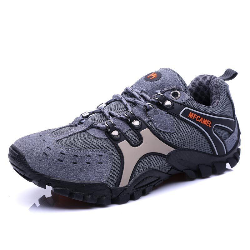 Outdoor men's hiking shoes