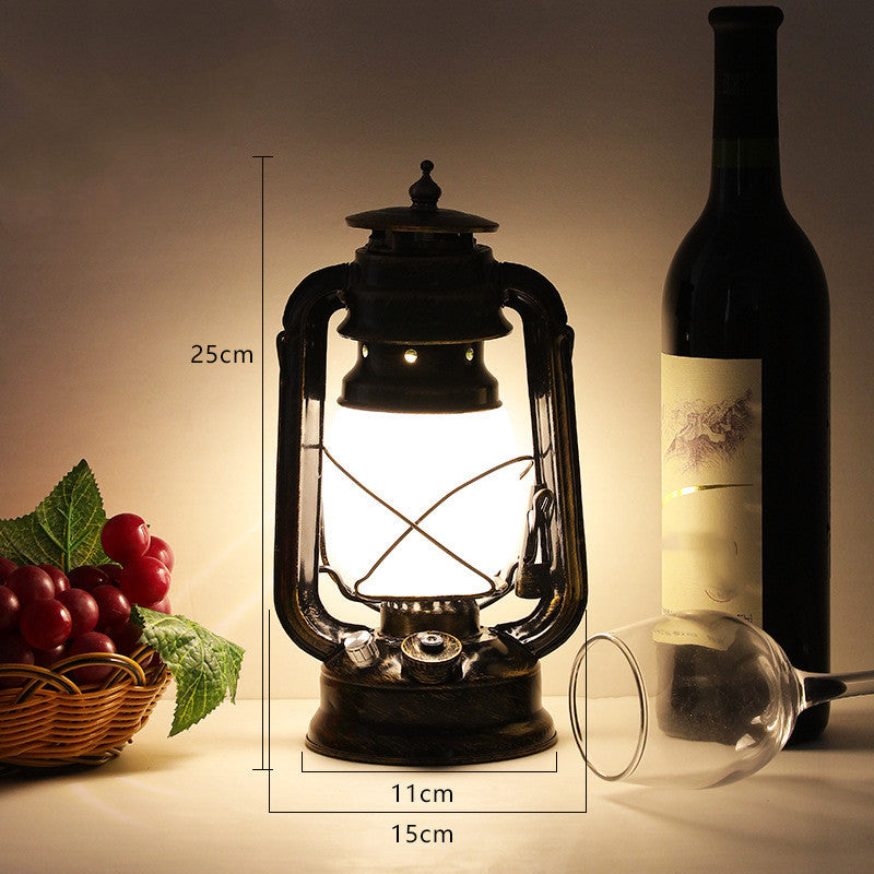 Outdoor Camping Kerosene Lamp